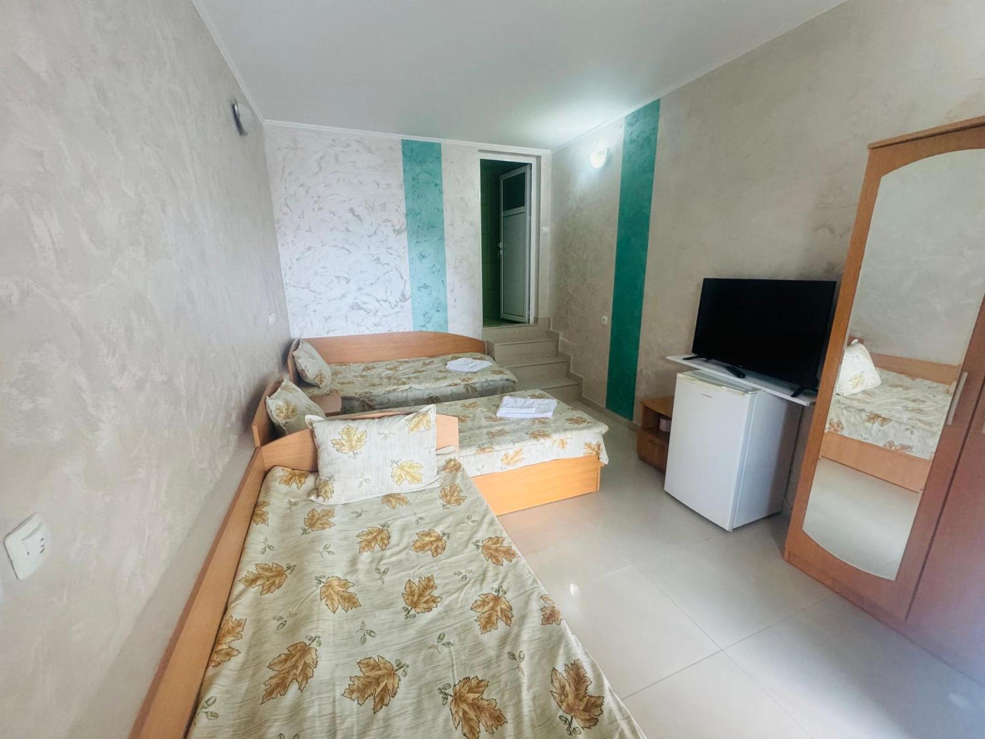 Къща За Гости Аси Dospat Exterior foto
